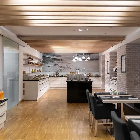 Shuum Boutique Wellness Hotel 4*