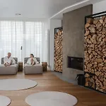 Shuum Boutique - Destigo 4*