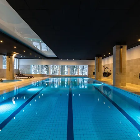 Shuum Boutique - Destigo 호텔 코워브제크