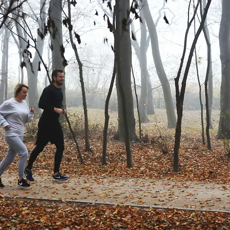 Shuum Boutique - Destigo 호텔 코워브제크