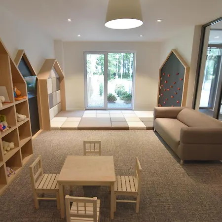 Shuum Boutique - Destigo 코워브제크