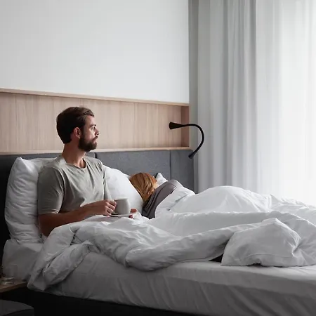 Shuum Boutique - Destigo 4*