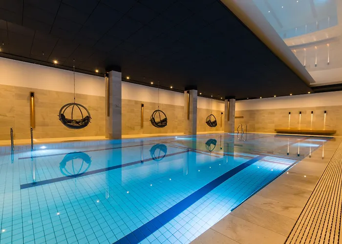 Shuum Boutique - Destigo 4*